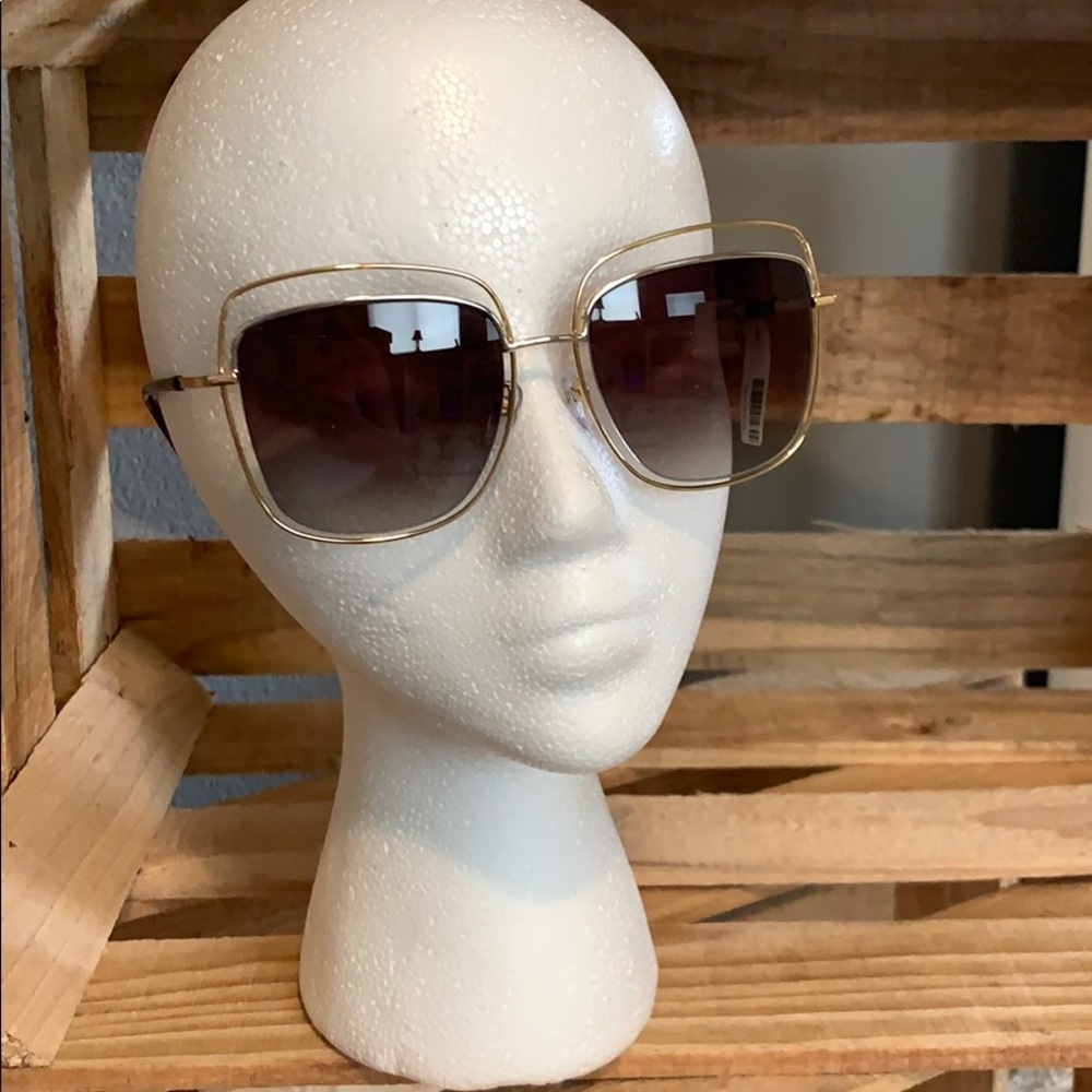 Marc Jacobs Gold Frame Sunglasses with Brown Gradient Lenses